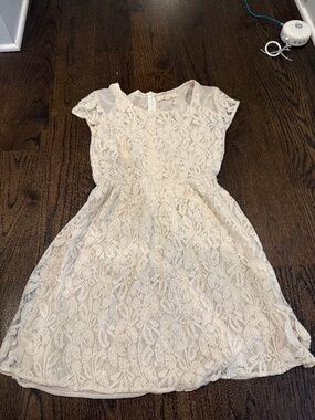 Monteau White Lace dress Size L